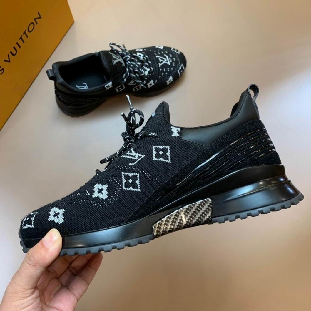 Louis Vuitton sneaker 