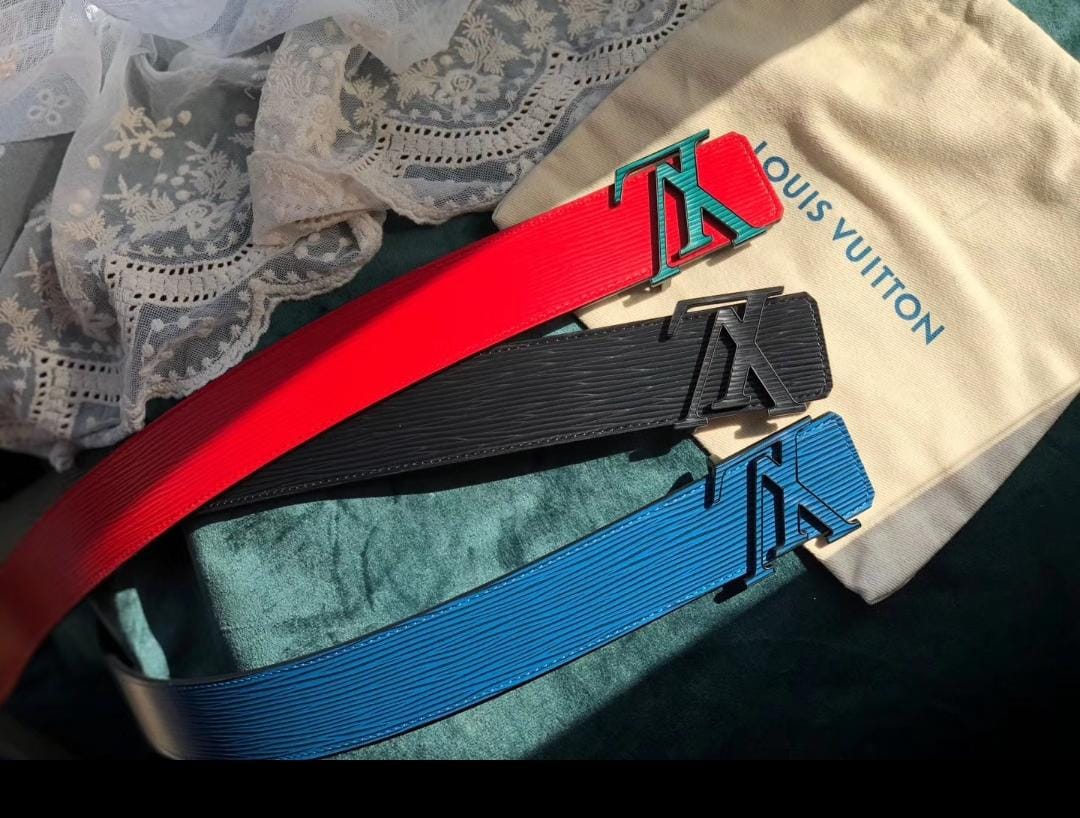 Louis Vuitton Belts 