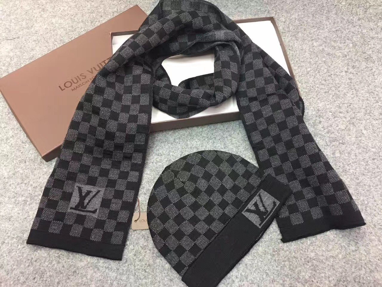 Louis Vuitton 