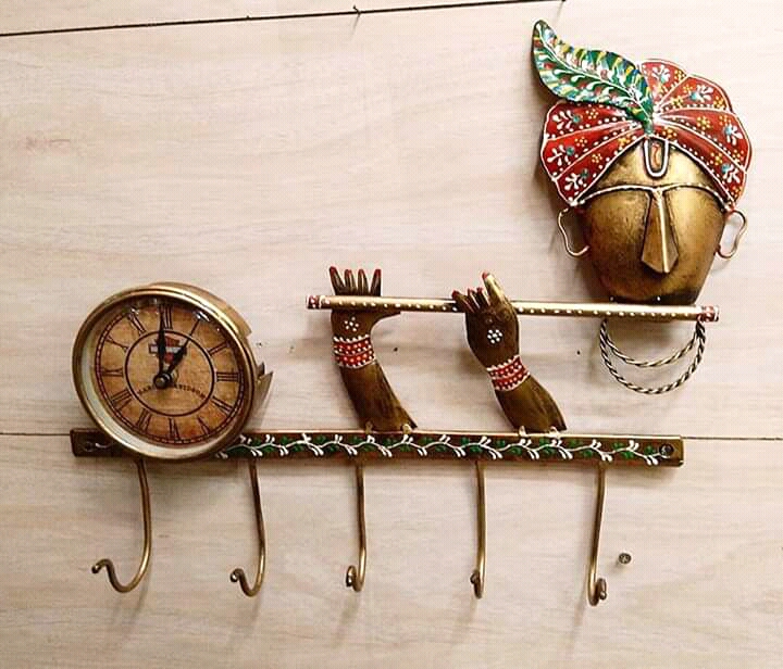 Metal wall décor  + Clock Size-15x19 inch +DC Material-wrought iron