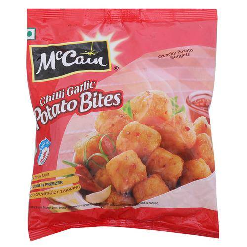 McCain Crunchy Potato Nuggets - Chilli Garlic Potato Bites, 420 g