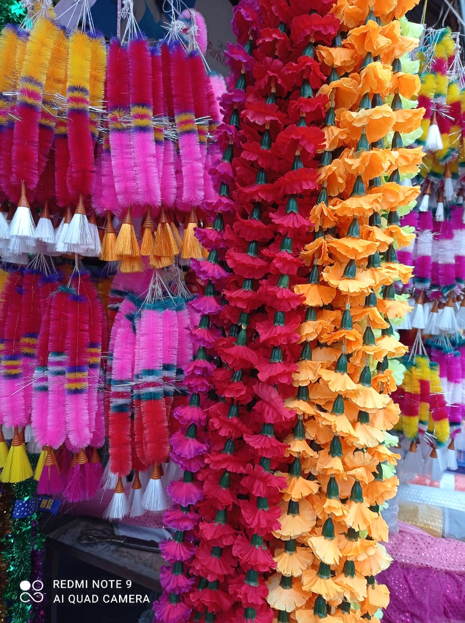 Decoration Shevanti flower har -  Mala - 6 feet