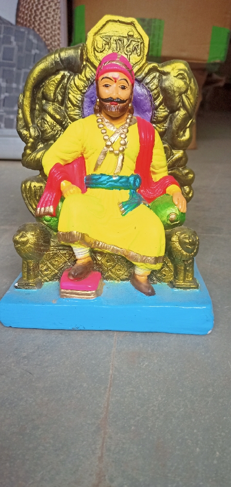 Chatrapati shivaji maharaj (jagadambh 50 cm)
