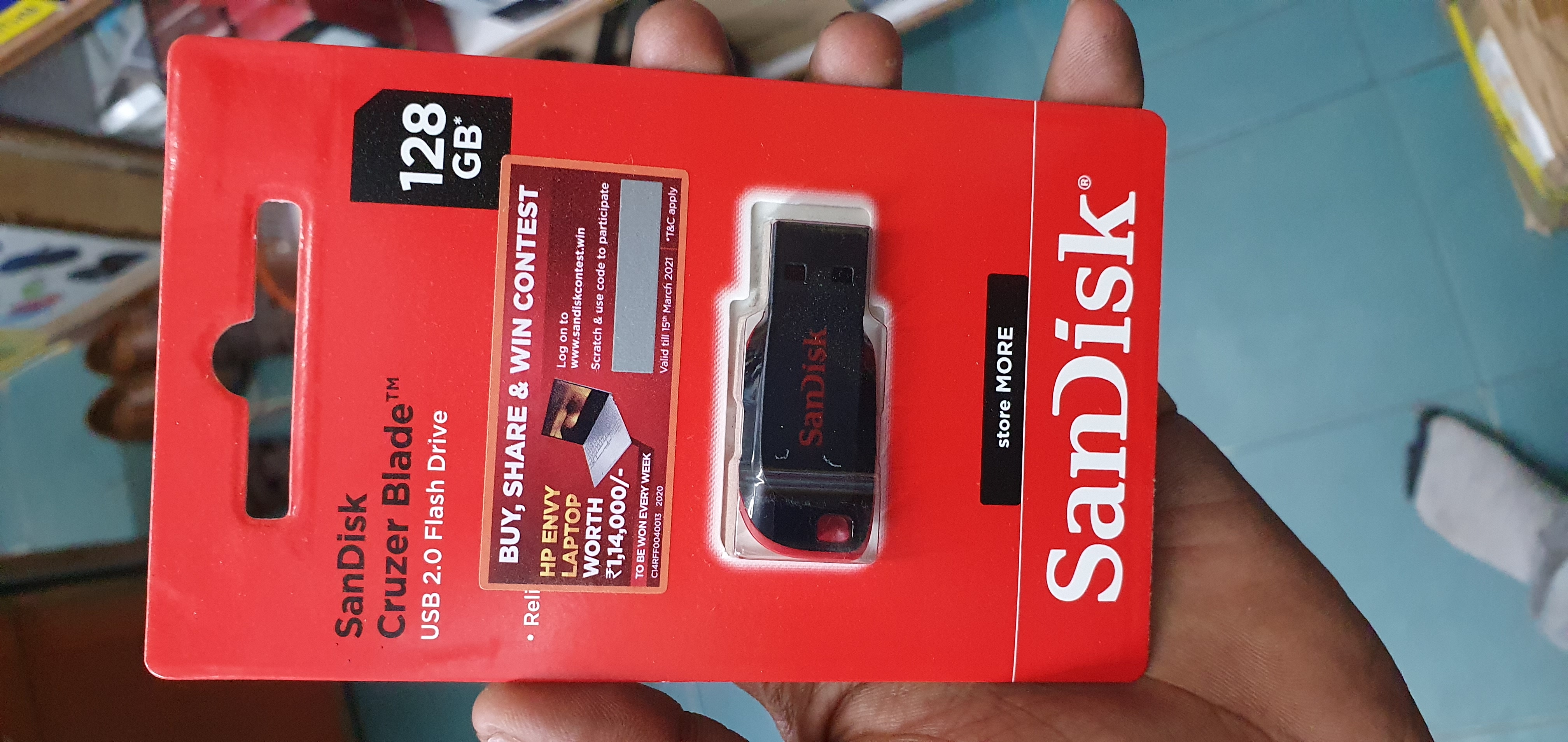 Sandisk 128gb pendrive 