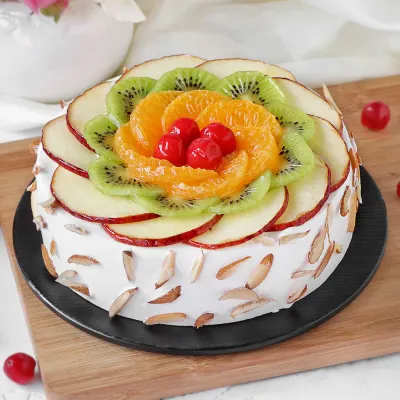 Fresh Fruit Cake (Seasonal)