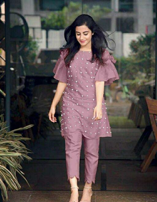 Women Kurta Sets  