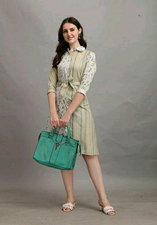 Trendy Alluring  Dresses 