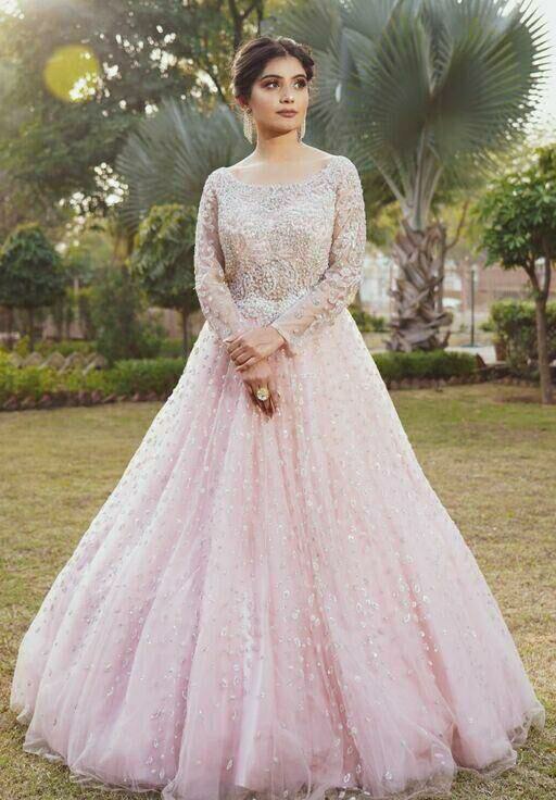 Trendy Ravishing Women Gowns