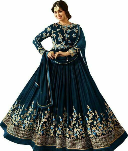 Comfy Partywear Women Gowns