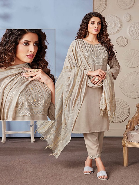 Tussah Grey Solid Straight Kurta Pent With Dupatta