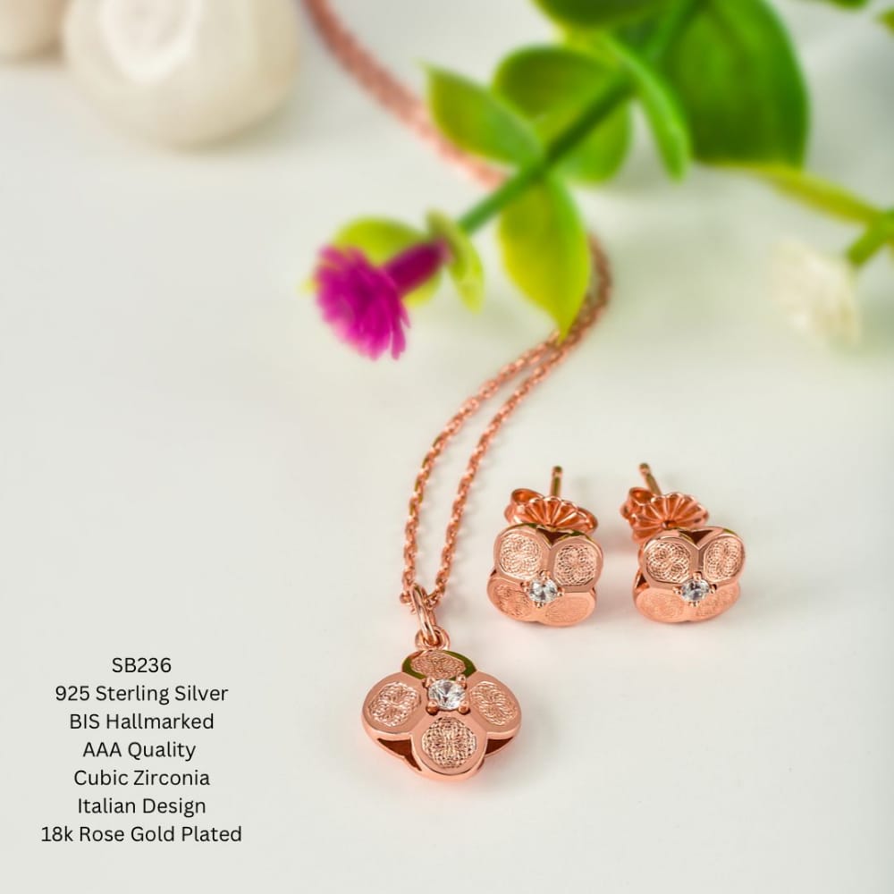 Rose Gold Mini Flower Pendant Set