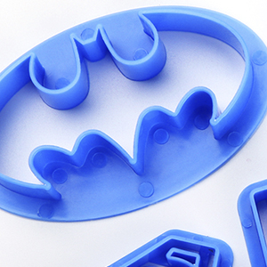 2Pc Batman Fondant Cookie Cutter