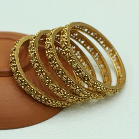 BANGLES