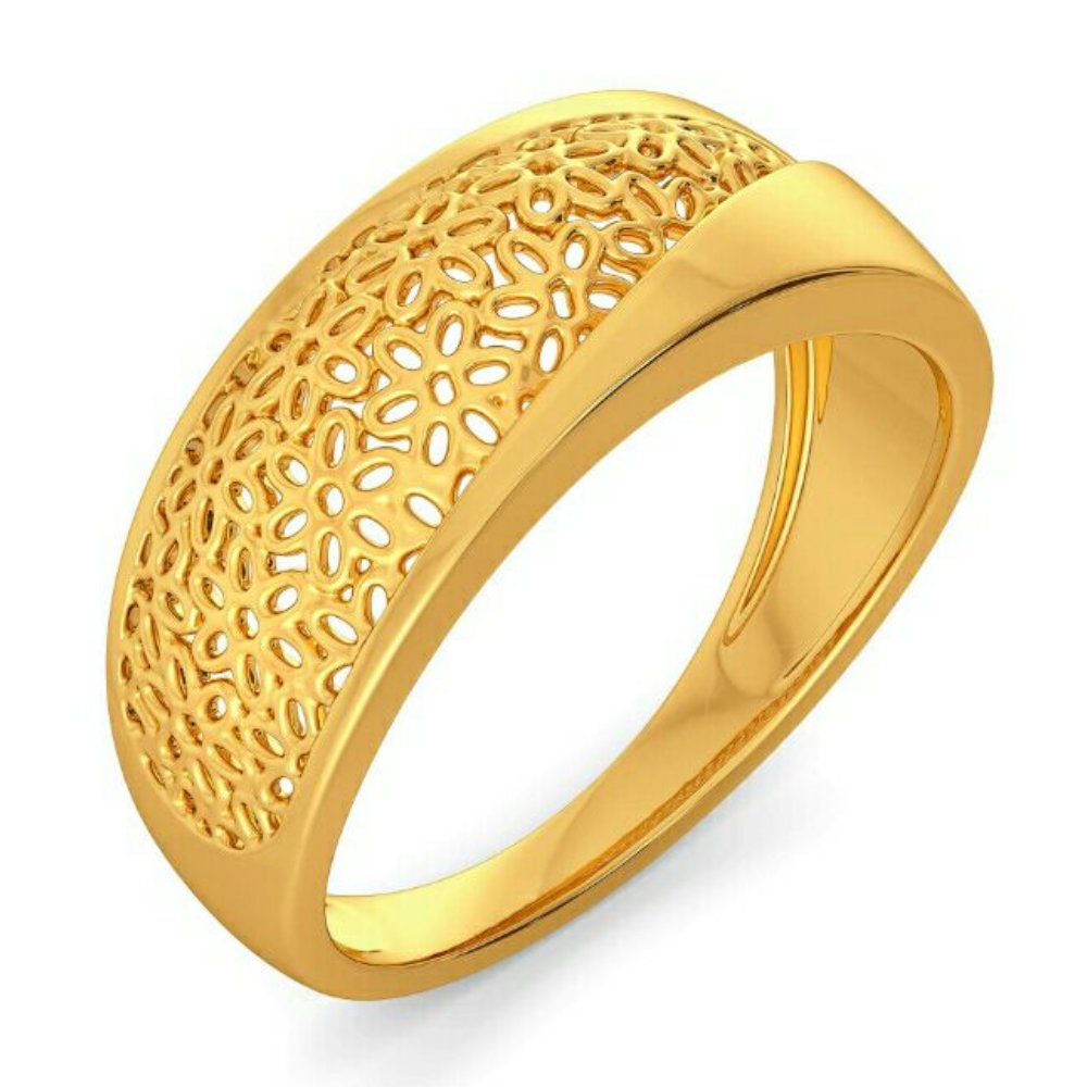 18KT Gold Ladies Ring