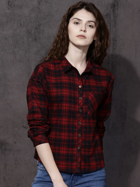 Roadster Women Red & Black Regular Fit Checked Casual Shirt