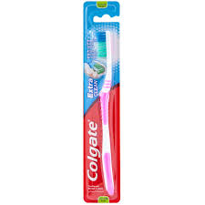 Colgate Extra Clean Toothbrush Medium, 1 pc
