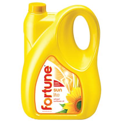 Fortune Sunlite Refined Sunflower Oil (Jar), 5 lit